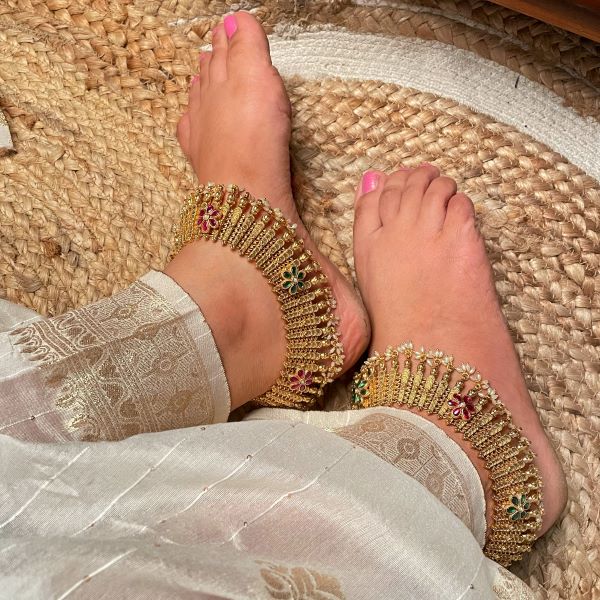 Mahita Pearl Antique Designer Anklets