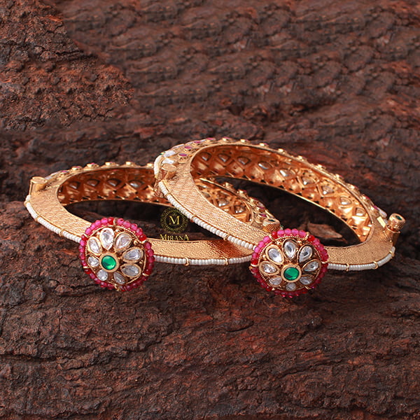 Roshita Ruby Green Antique Designer Bangles