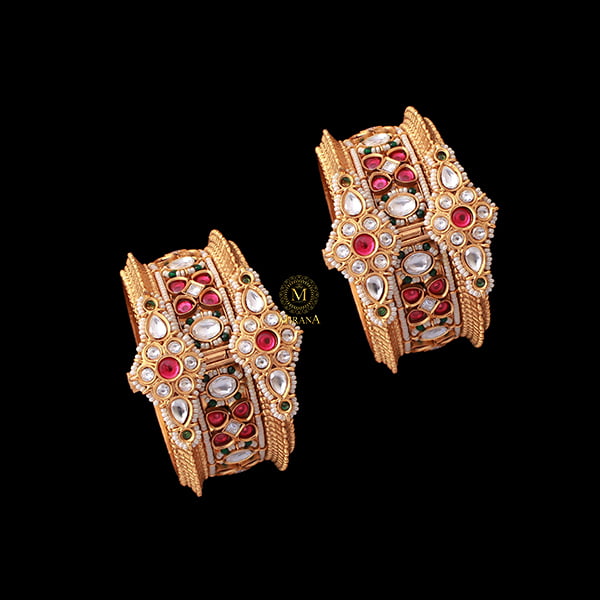 Saranshi Multi Antique Designer Kadas