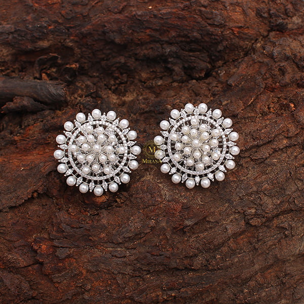 Austin Pearl Shine Choker Set