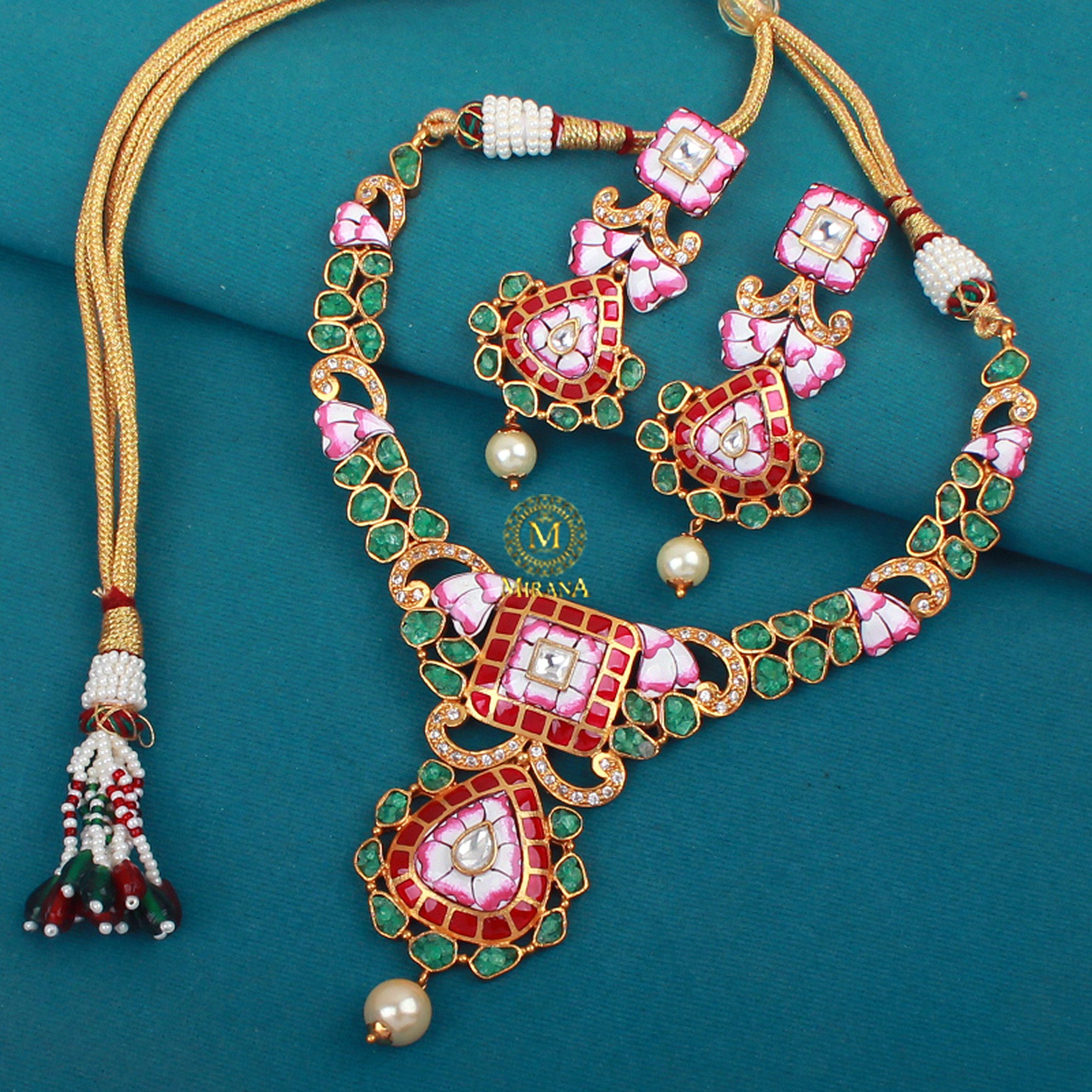 Riyanshi Antique Designer Necklace Set