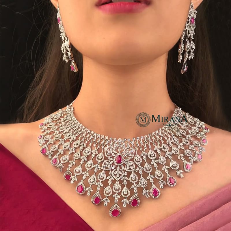 Senorita Ruby Colored Necklace Set