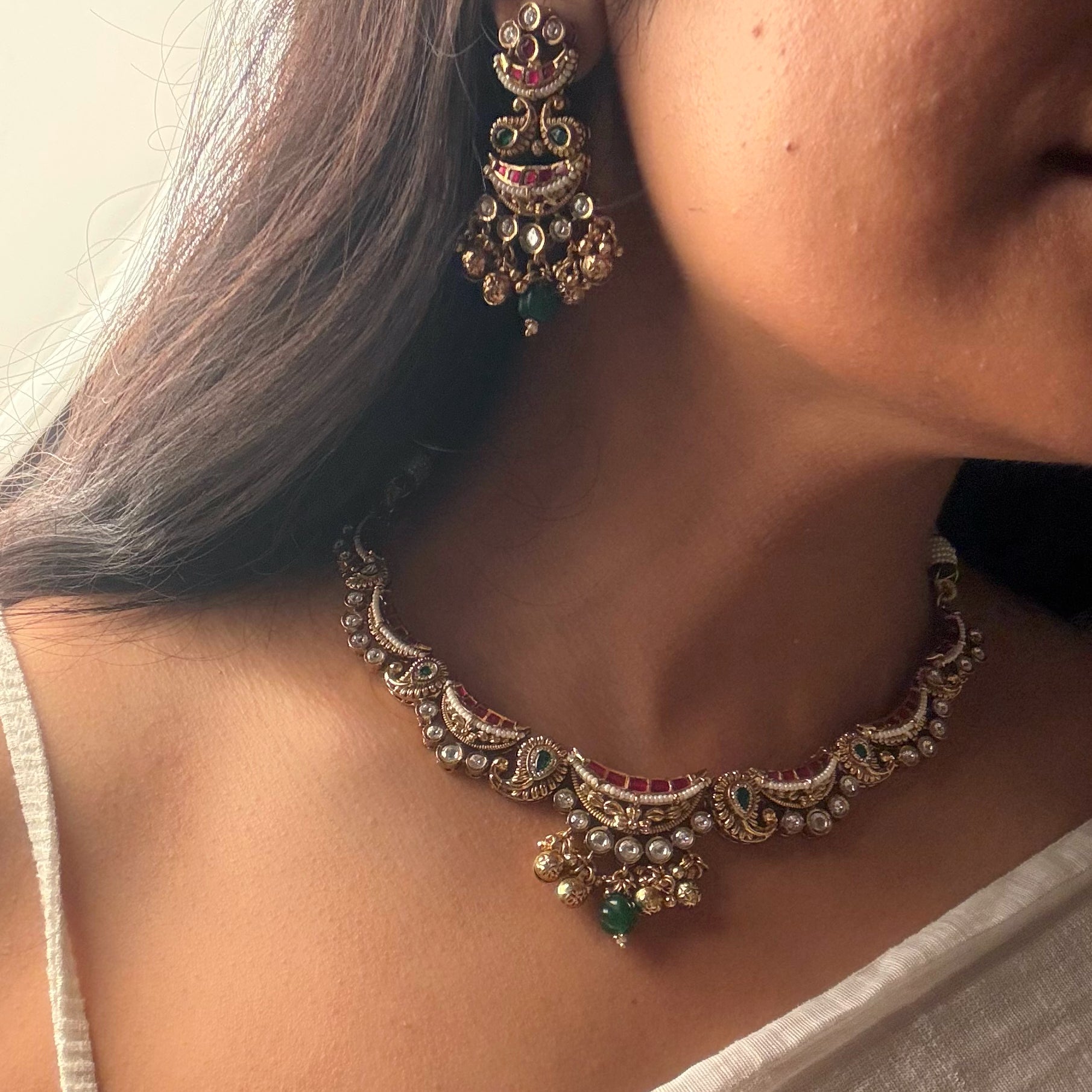 Hitashi Antique Necklace Set