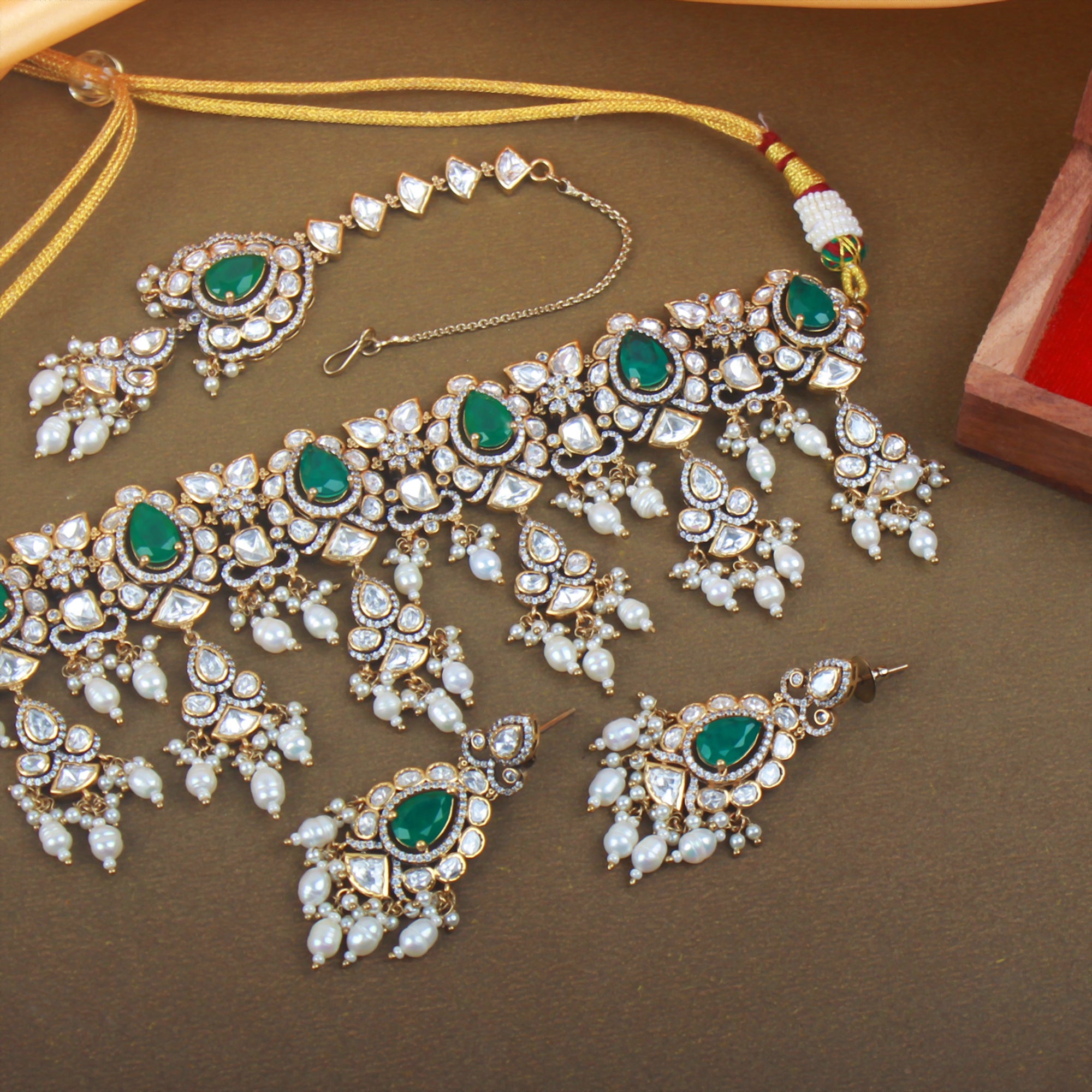 Hinaya Polki Bridal Choker Set