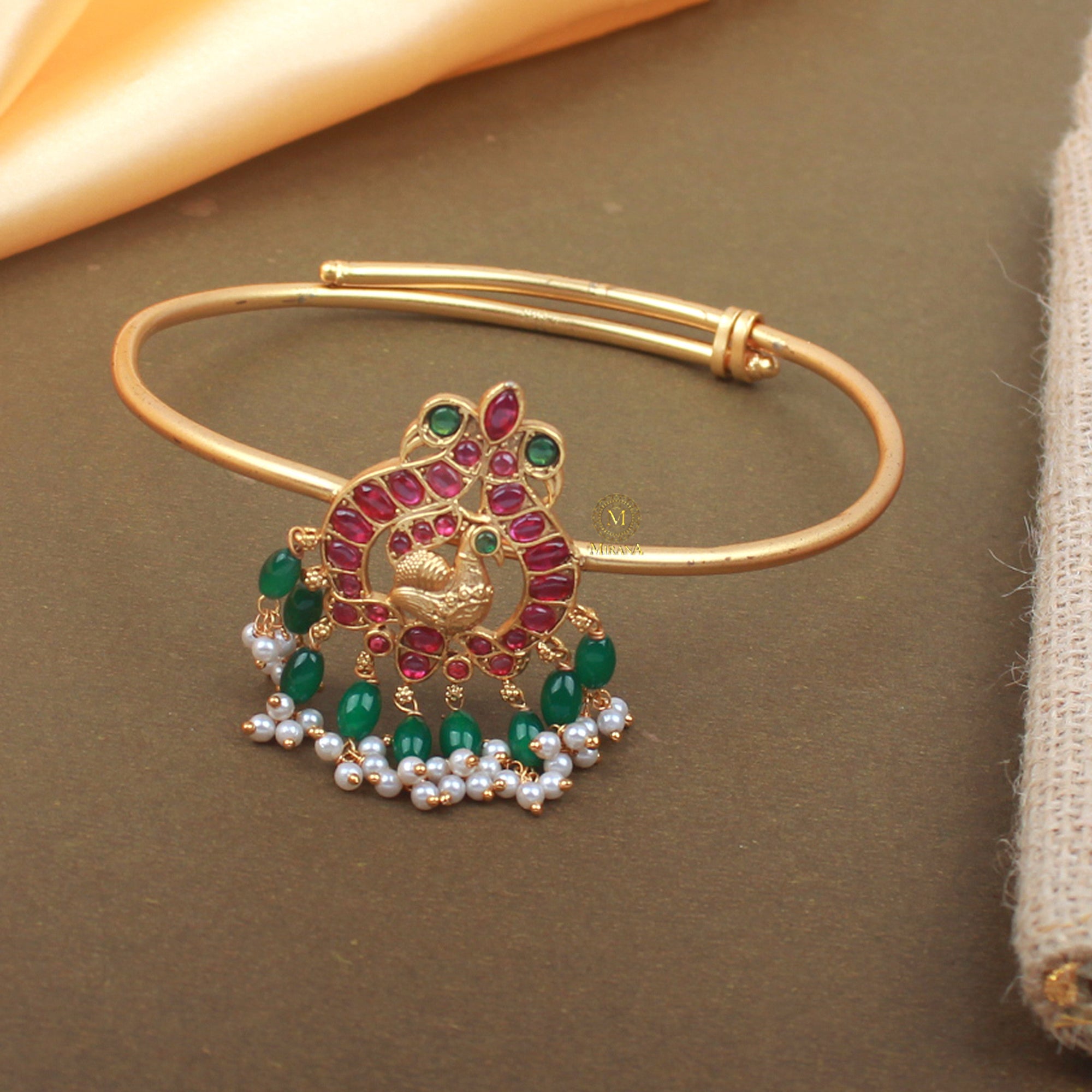 Sikha Antique Kundan Baajubandh