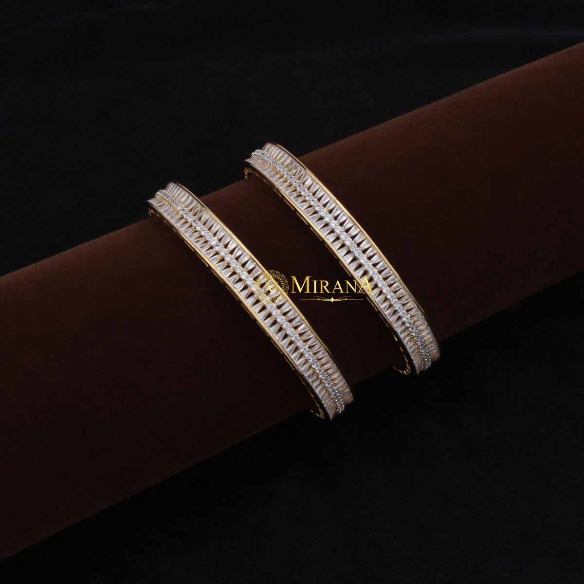 MJBG21B004-2-Tapered-Baguette-CZ-Bangles-Gold-Look-4.jpg