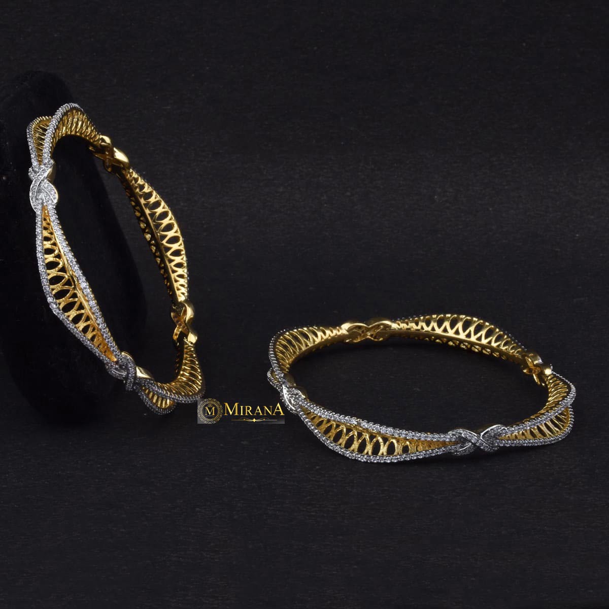 Classy Knot Designed Bangles