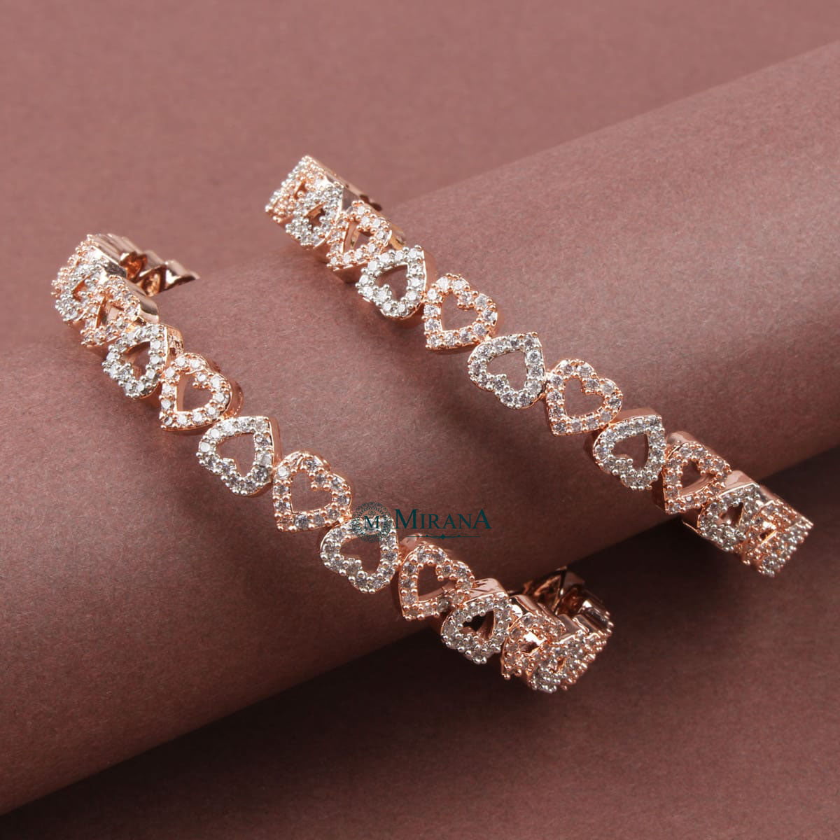 MJBG21B025-1-Two-Tone-Heart-Shaped-Bangles-Rose-Gold-Look-5.jpg