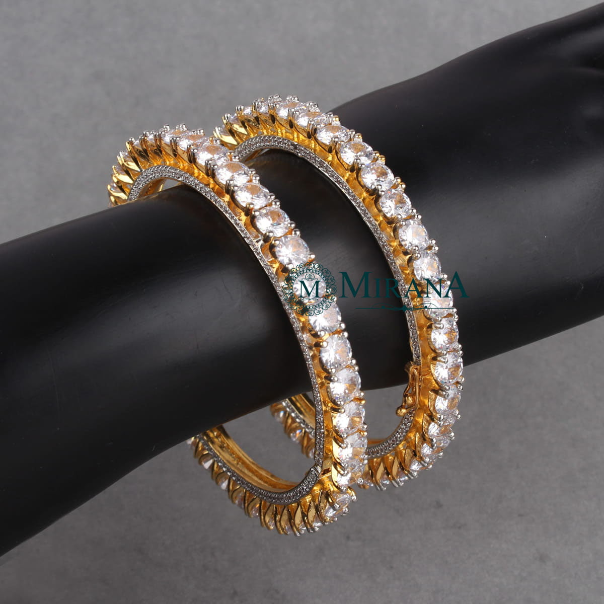 Amey Solitaire Look Bangles