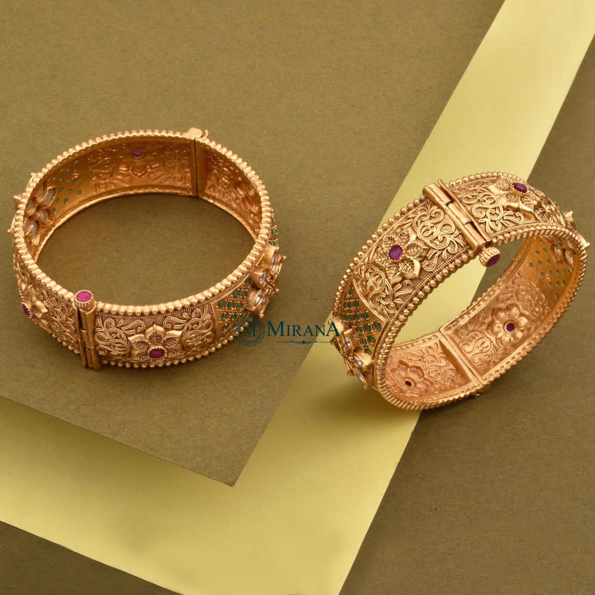 MJBK21K009-1-Ethnic-Rajwadi-Flower-Pattern-Bangles-Gold-Look-7.jpg