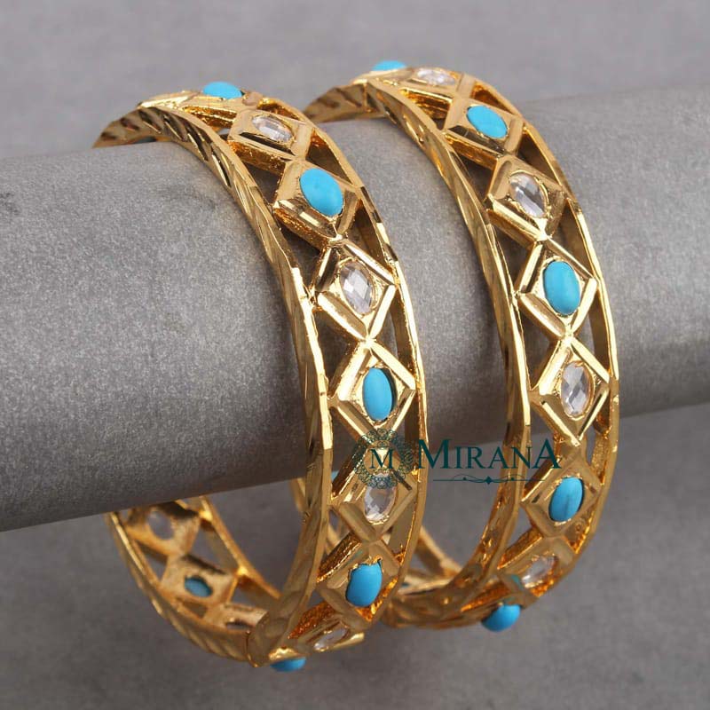 Taruni Turquoise Colored Rajwadi Look Bangles