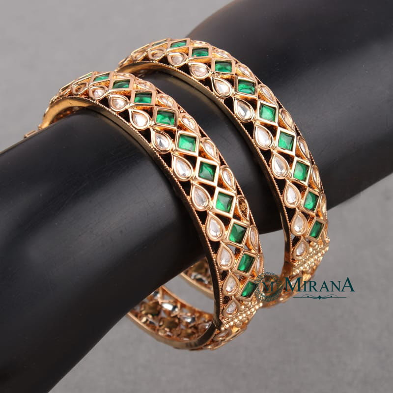 MJBK21K067-1-Aaradhya-Green-Colored-Polki-Bangles-Rose-Gold-Look-6.jpg June 16, 2022