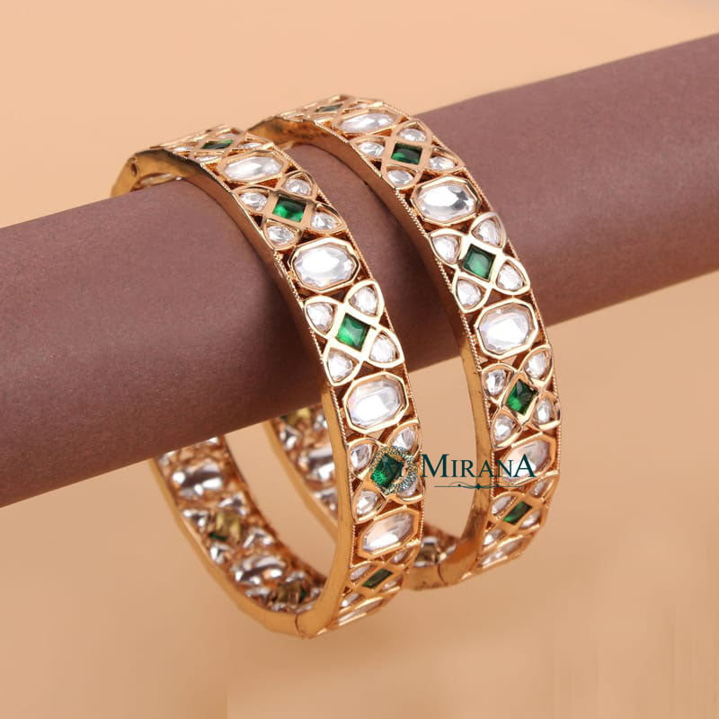 MJBK21K069-1-Trisha-Green-Colored-Polki-Bangles-Rose-Gold-Look-7.jpg