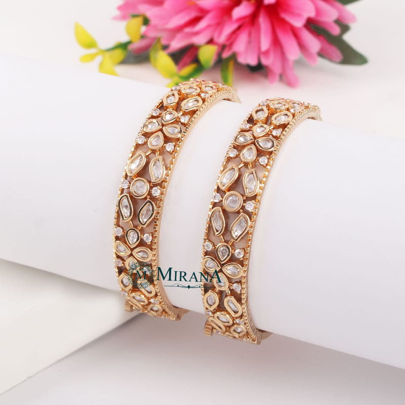 MJBK21K072-1-Rati-Bridal-Polki-Bangles-Rose-Gold-Look-6.jpg