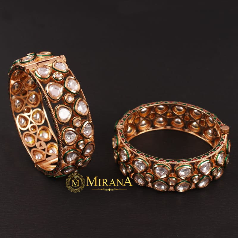 MJBK21K086-1-Nandita-Polki-Bangles-Gold-Look-3.jpg