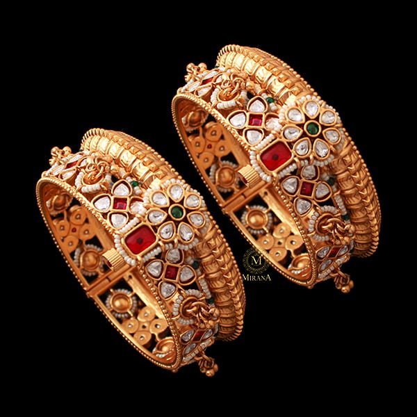 Nitasha Multi Antique Designer Bangles