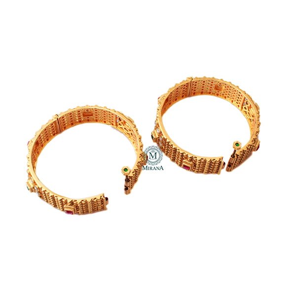 Siya Ruby Green Antique Designer Bangles