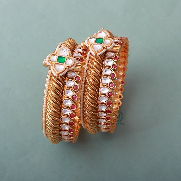 Kasturi Ruby Green Antique Bangles