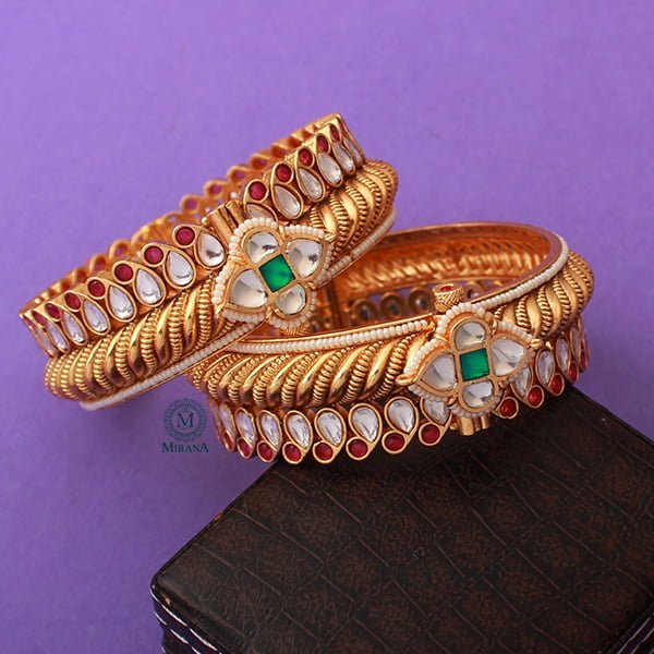 Kasturi Ruby Green Antique Bangles