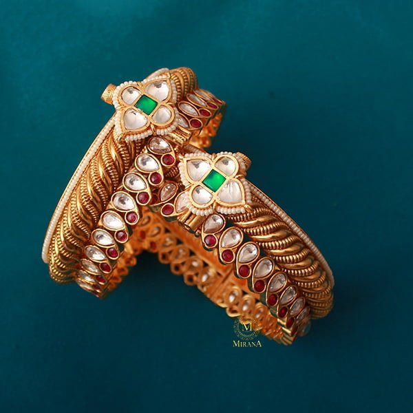 Kasturi Ruby Green Antique Bangles