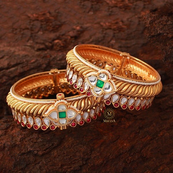 Kasturi Ruby Green Antique Bangles