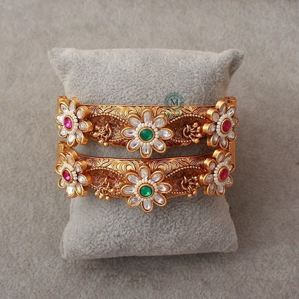 Vanika Ruby Green Antique Designer Bangles