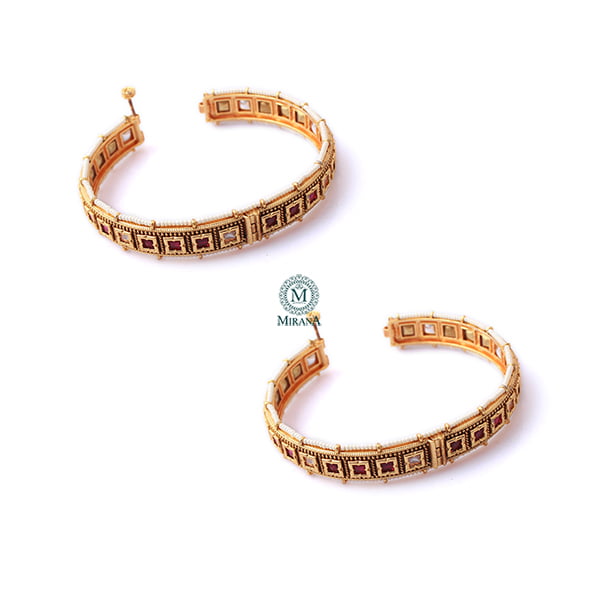 Aarvi Ruby Antique Designer Bangles