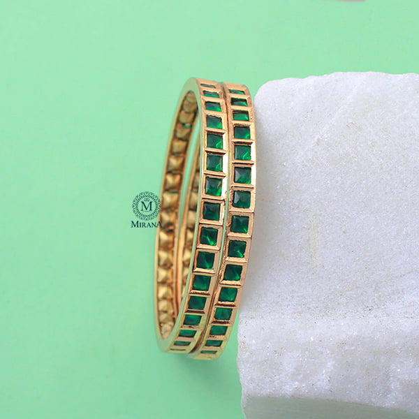 Pankhi Emerald Green Polki Bangles