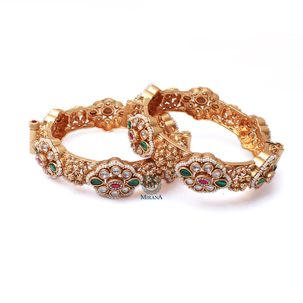 Anuhi Antique Designer Bangles