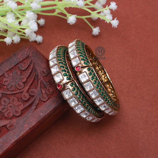 Manika Emerald Green Antique Designer Bangles