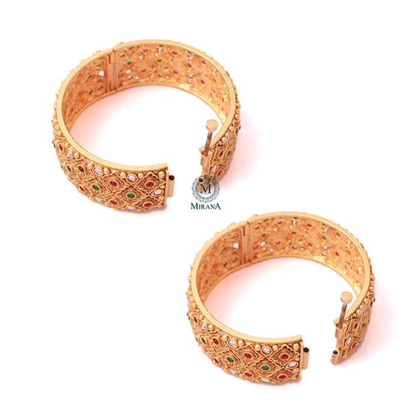 Tejshri Antique Designer Bangles