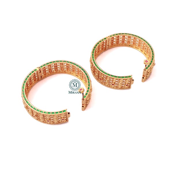 Sashi Antique Designer Bangles