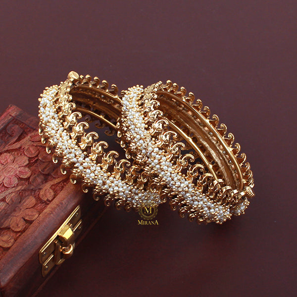 Urishilla Pearl Antique Designer Bangles