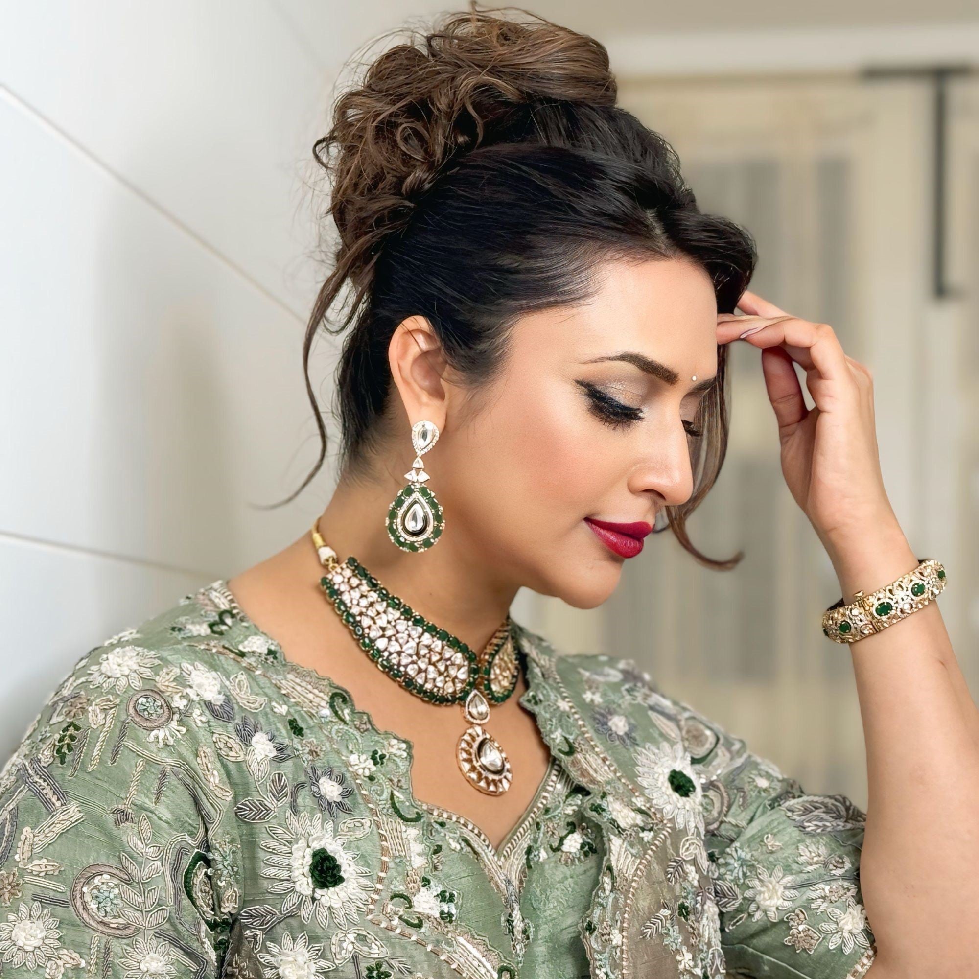 Kajal Emerald Green Polki Designer Bangles