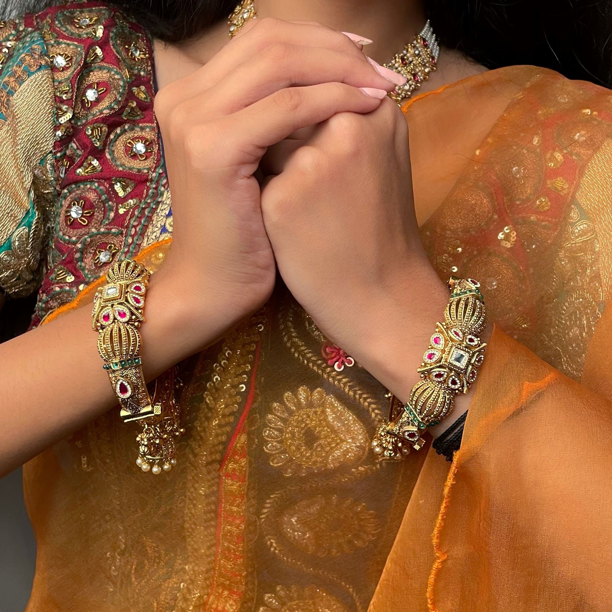 Sidha Antique Designer Bangles