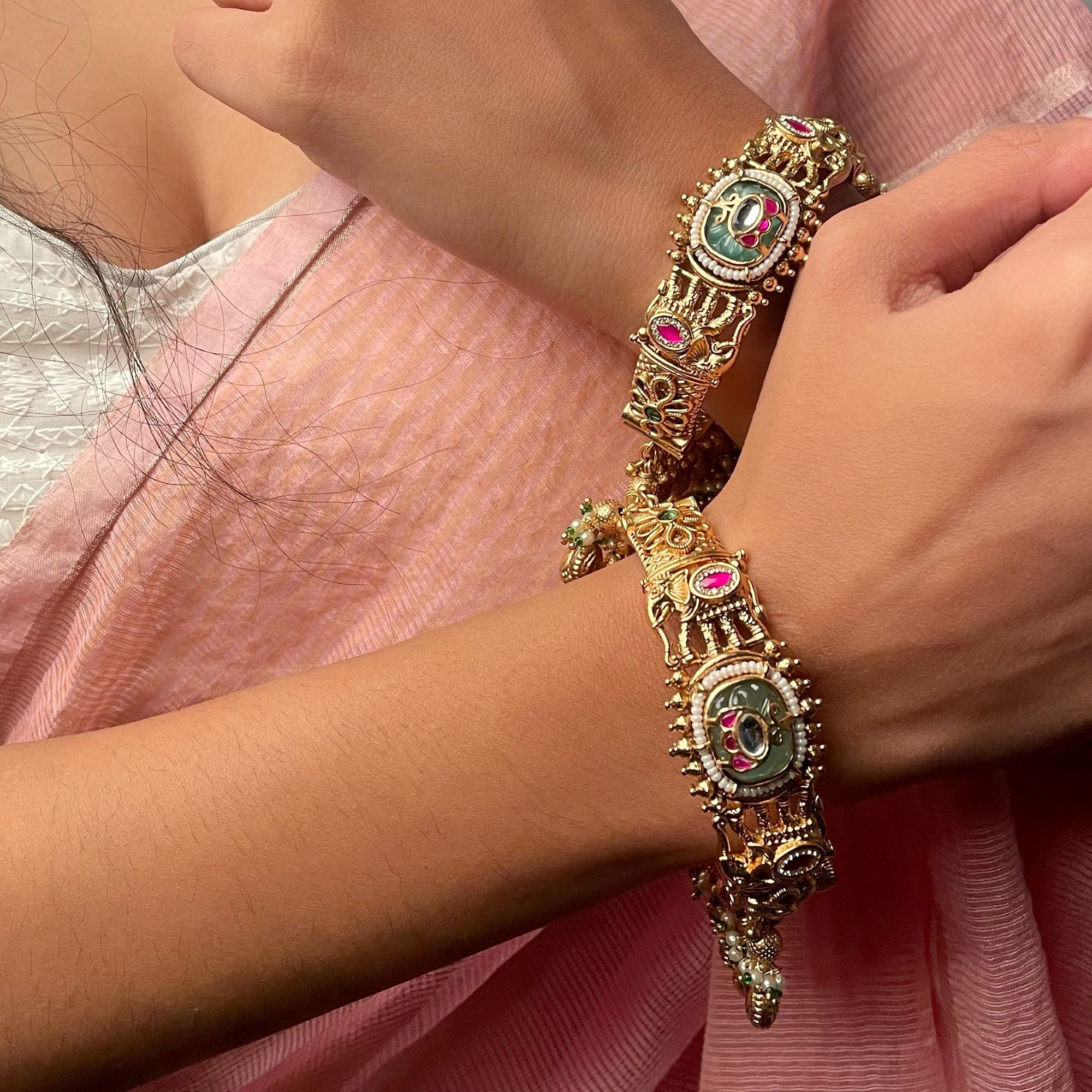 Drishi Antique Ghungroo Bangles