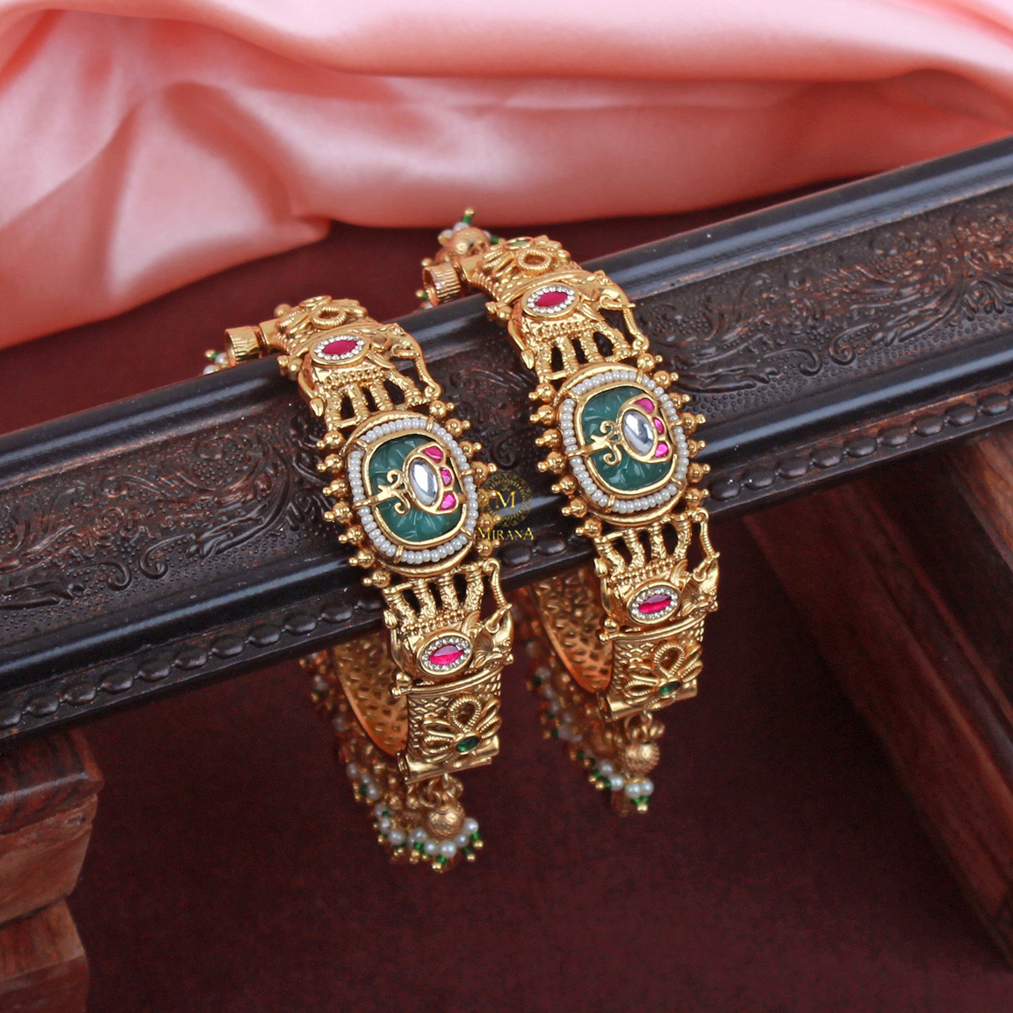 Drishi Antique Ghungroo Bangles