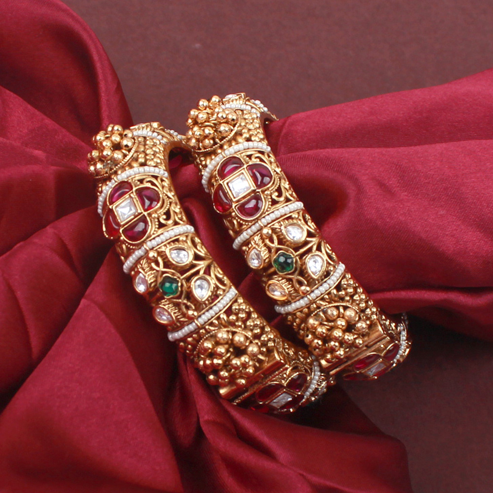 Sunidhi Antique Designer Bangles