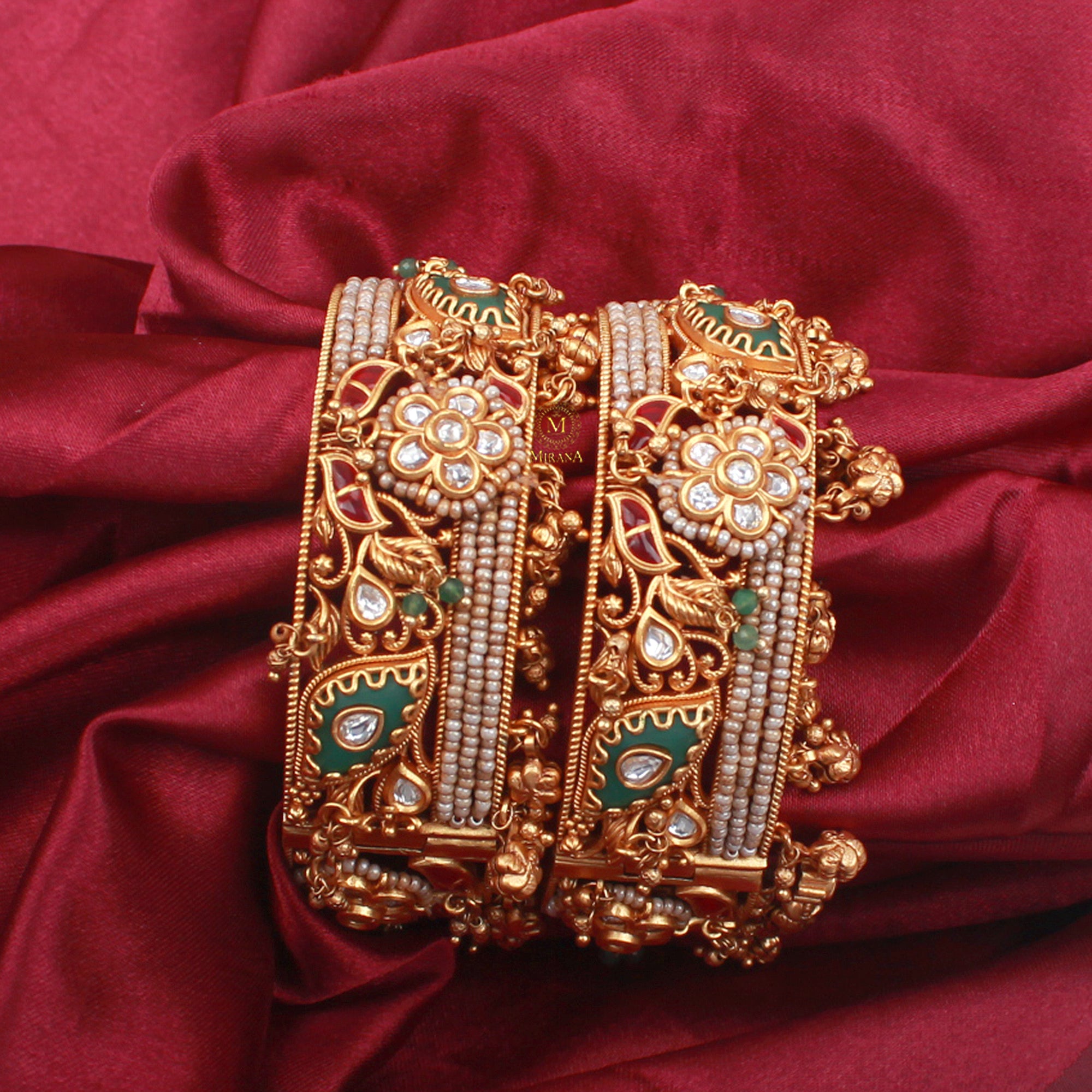 Jivika Antique Designer Bangles