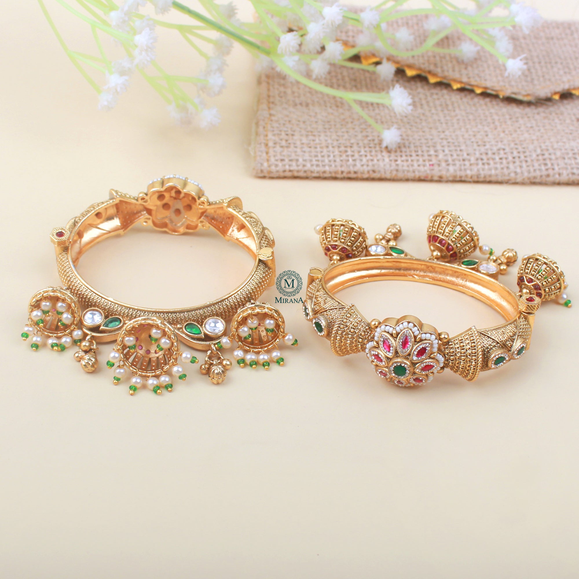 Shikha Antique Designer Bangles