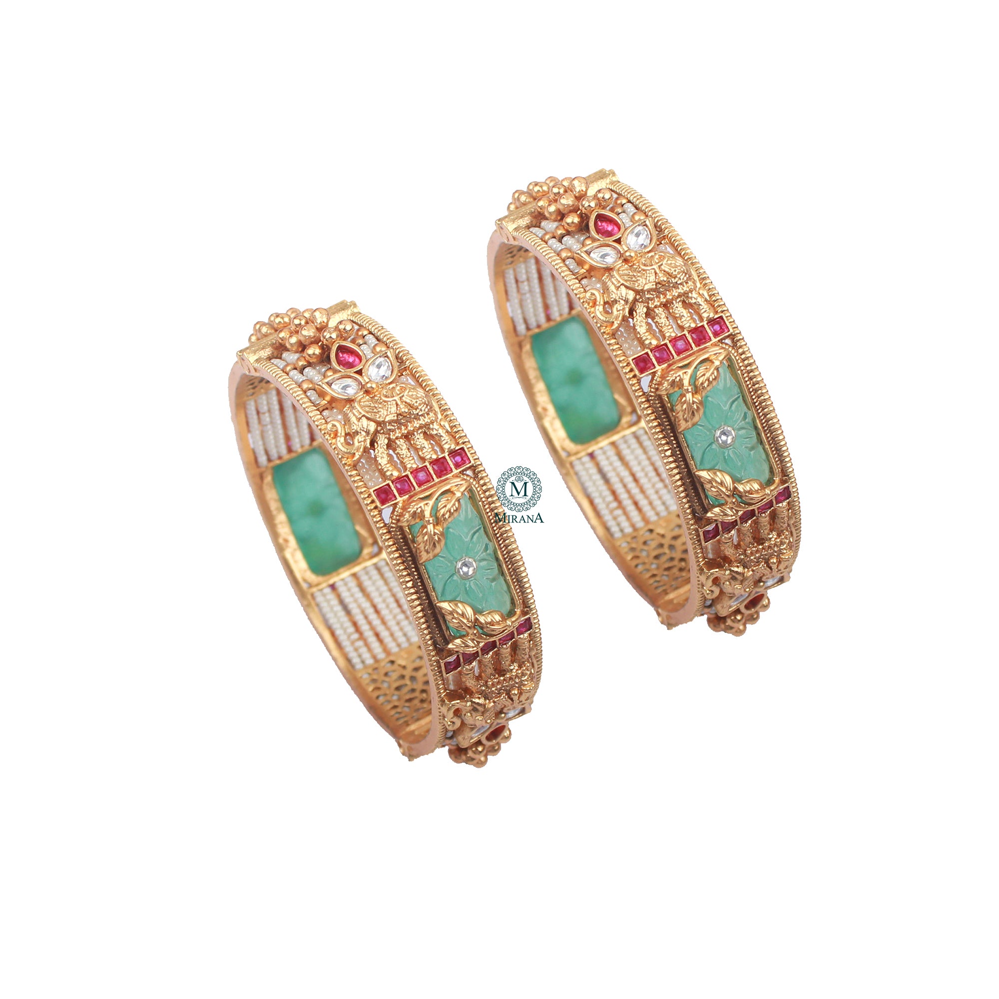 Maanvi Antique Designer Bangles