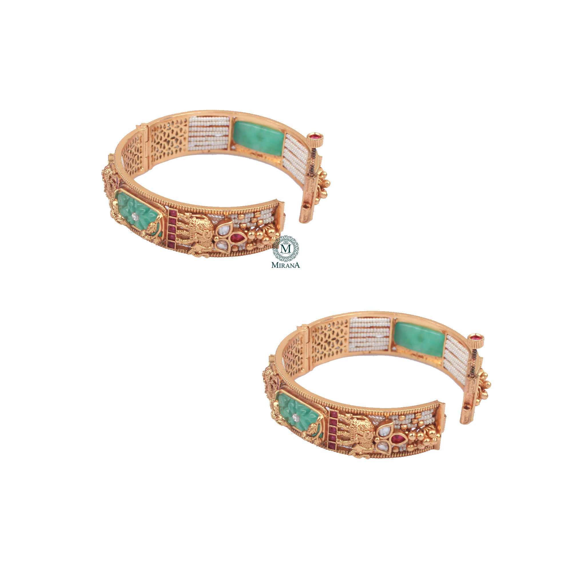 Maanvi Antique Designer Bangles