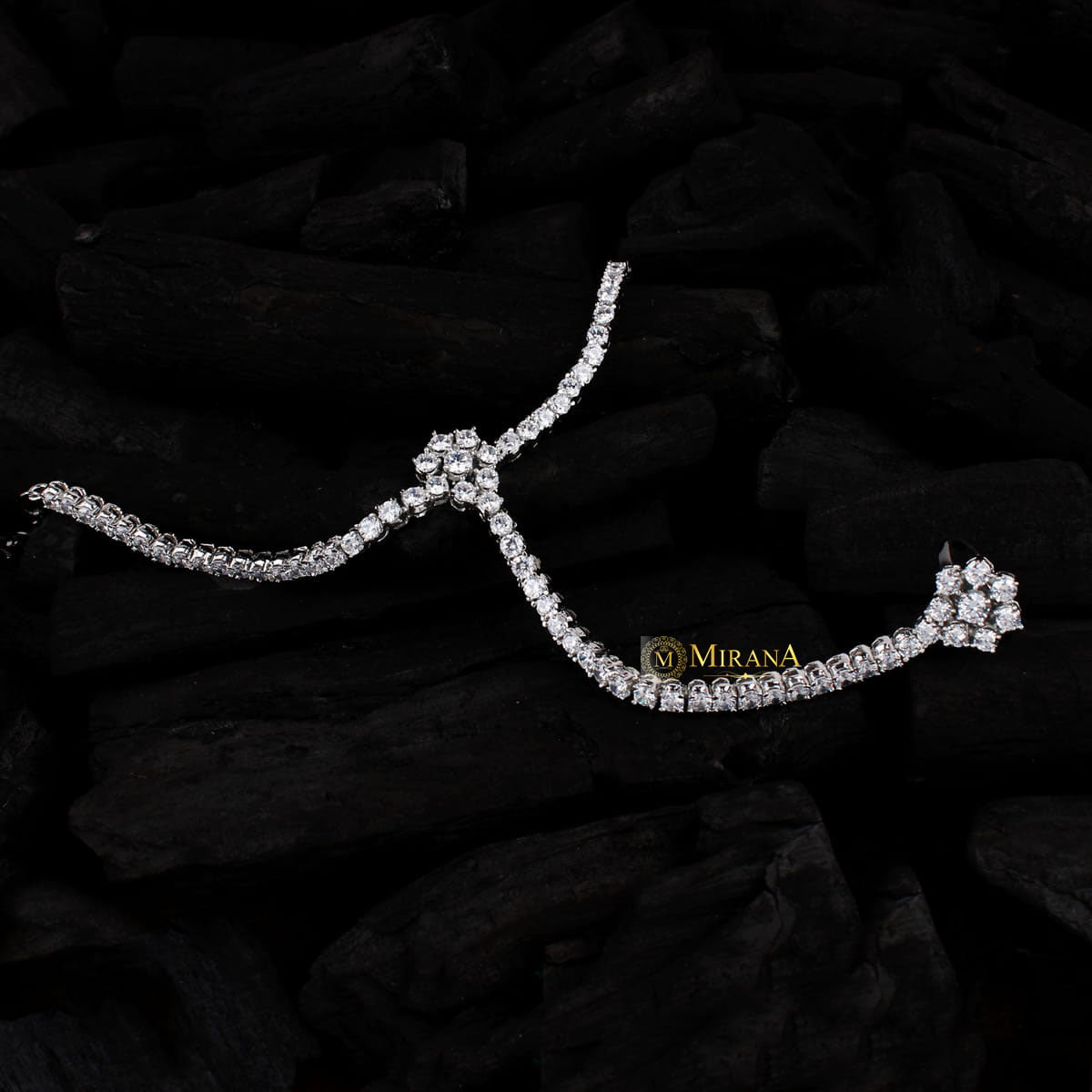 MJBR21R038-2-Sleek-Designer-Hand-Bracelet-Silver-Look-1.jpg