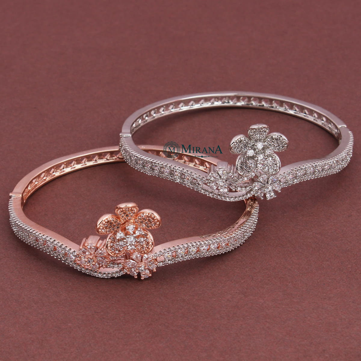 Beautiful Three Flower Design Bracelet