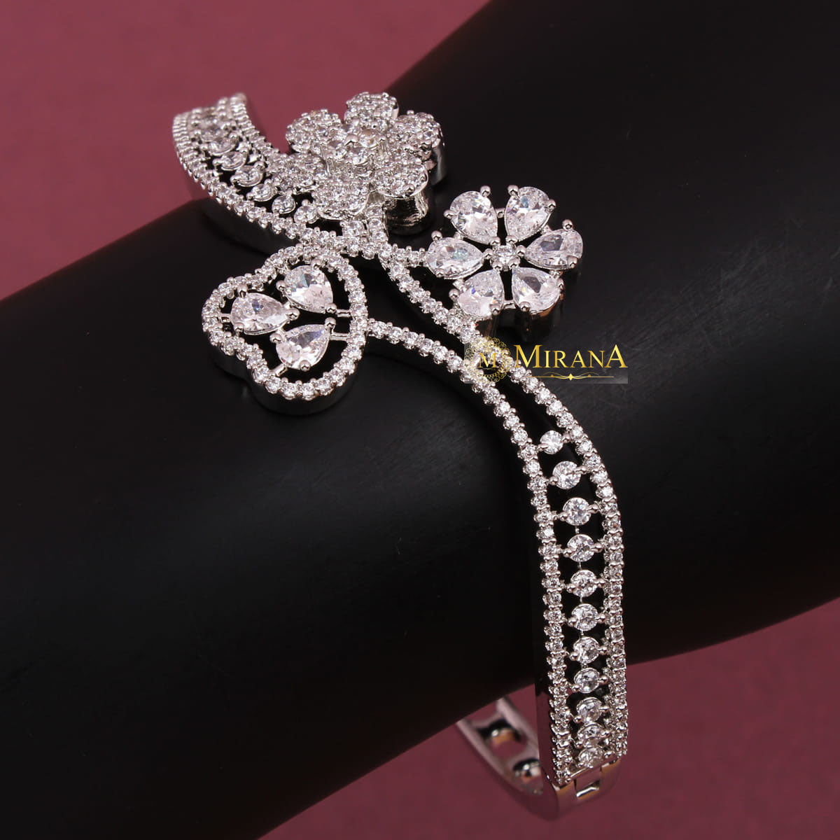 Flower Twig Designed Bracelet