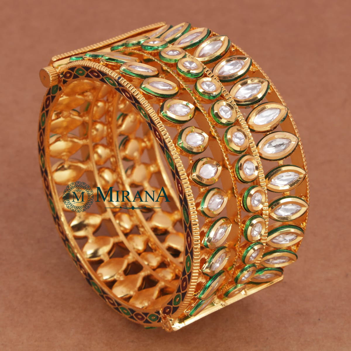 Double Leaf Broad Kundan Bracelet