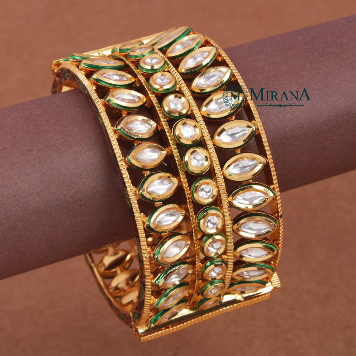 Double Leaf Broad Kundan Bracelet