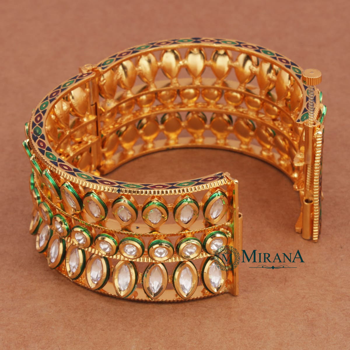 Double Leaf Broad Kundan Bracelet