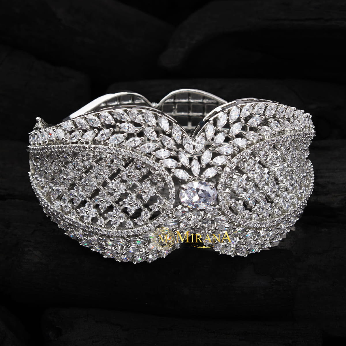 MJBR21R094-2-Venetian-Party-Wear-Designer-Bracelet-Silver-Look-2.jpg