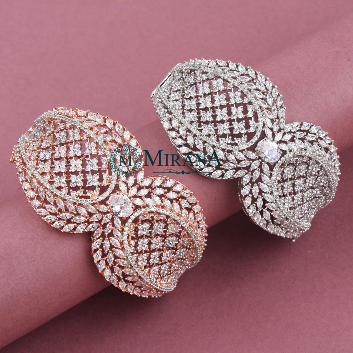 MJBR21R094-3-Venetian-Party-Wear-Designer-Bracelet-All-Look-3.jpg